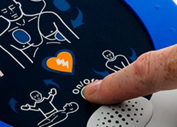 Convenzione per defibrillatore e formazione